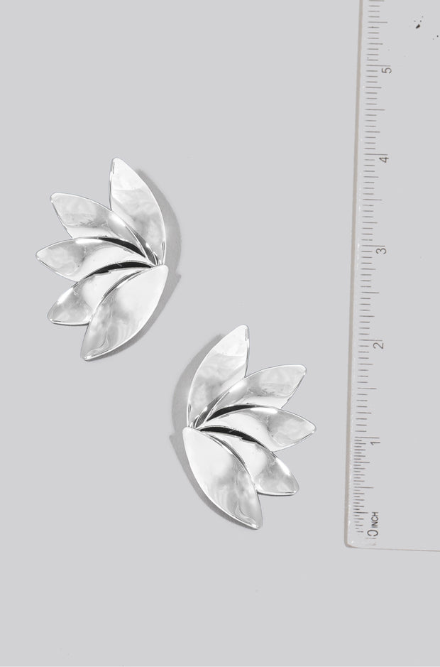 Metallic Layered Petals Shield Stud Earrings